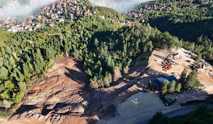 Građani Sarajeva u strahu zbog velikog gradilišta iznad njihovih kuća, traže hitnu reakciju